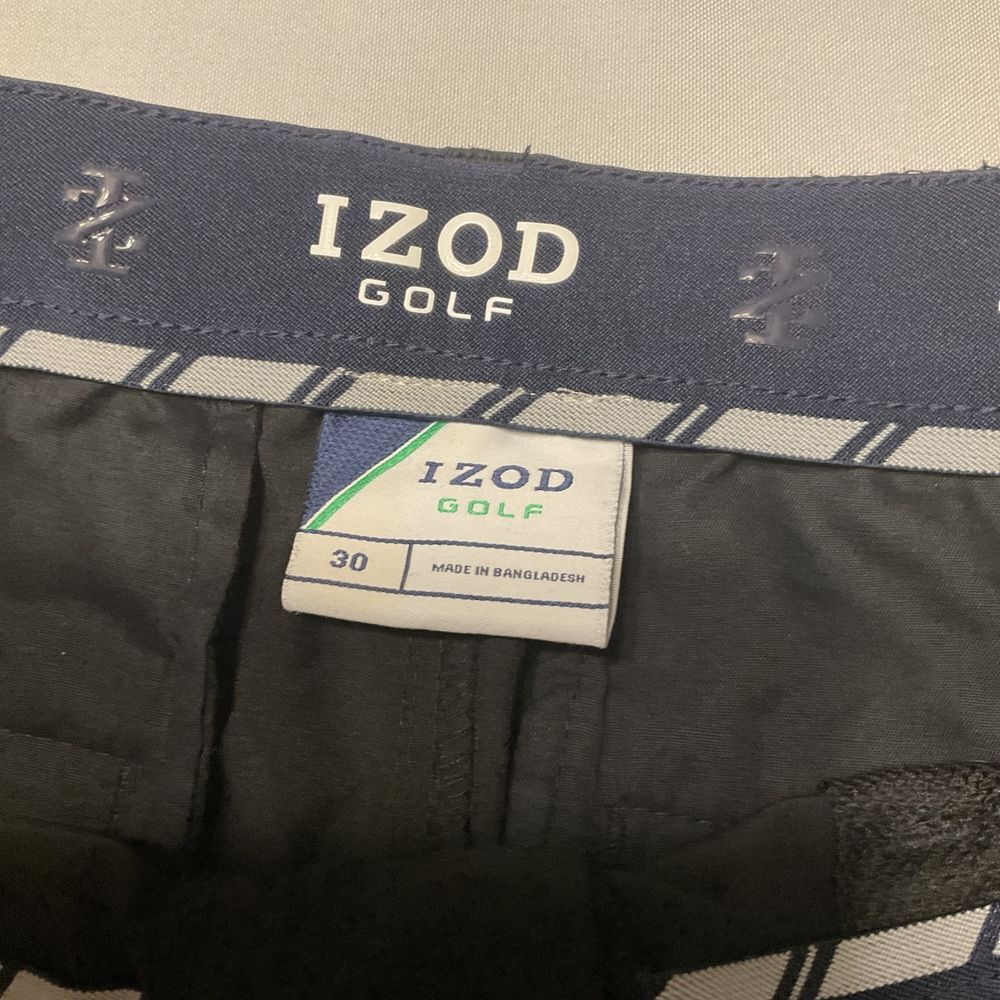 IZOD Swingflex Stretch Cargo Golf Shorts Mens Size 30 Black‎ - Picture 5 of 7
